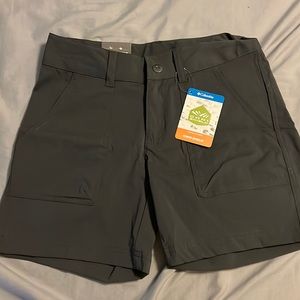 Columbia shorts